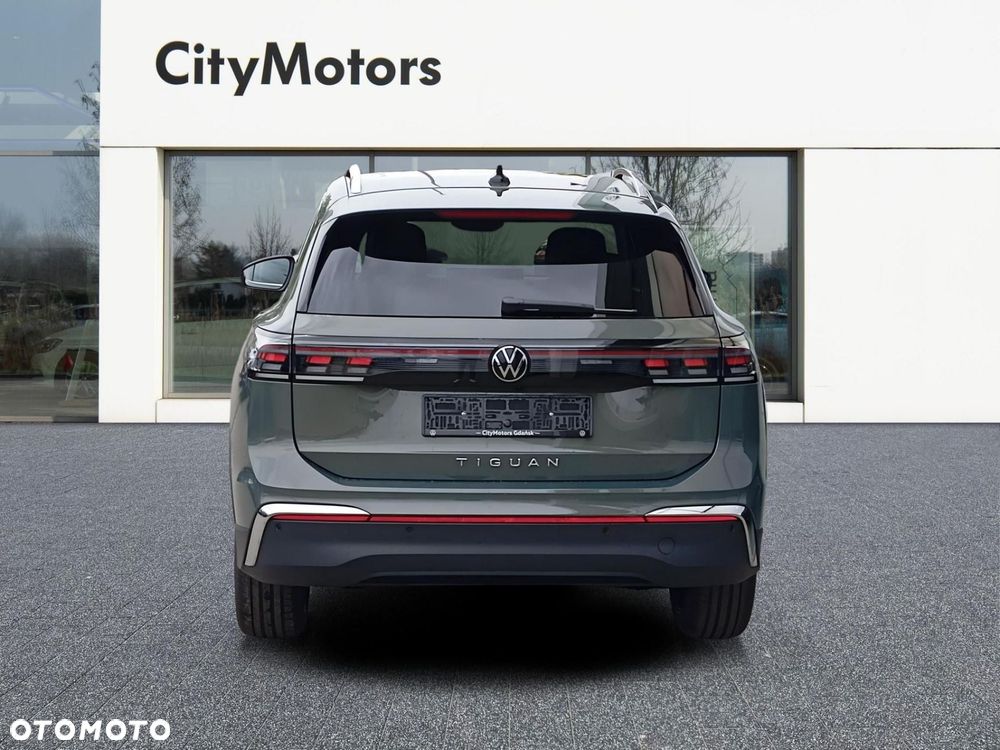 Volkswagen Tiguan - 6