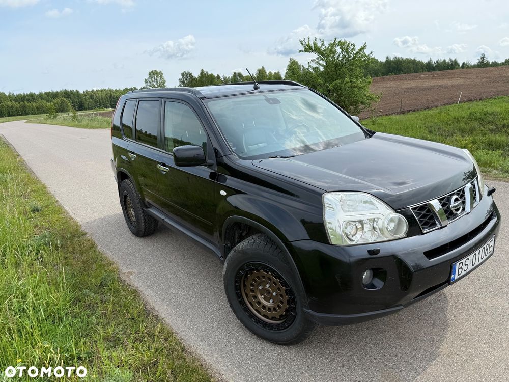 Nissan X-Trail 2.0 dCi 4x4 DPF Platinum - 4