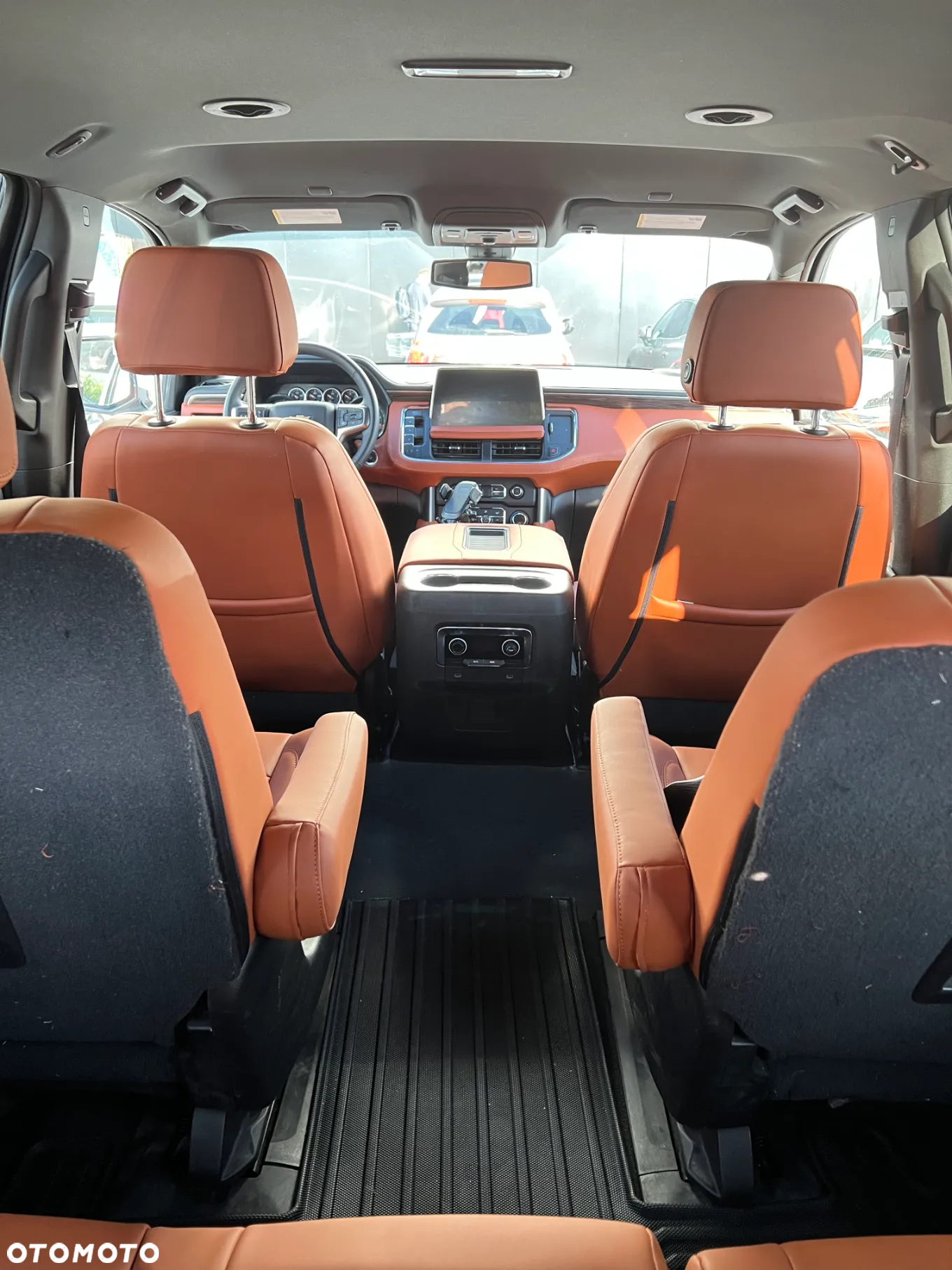 Chevrolet Tahoe - 7
