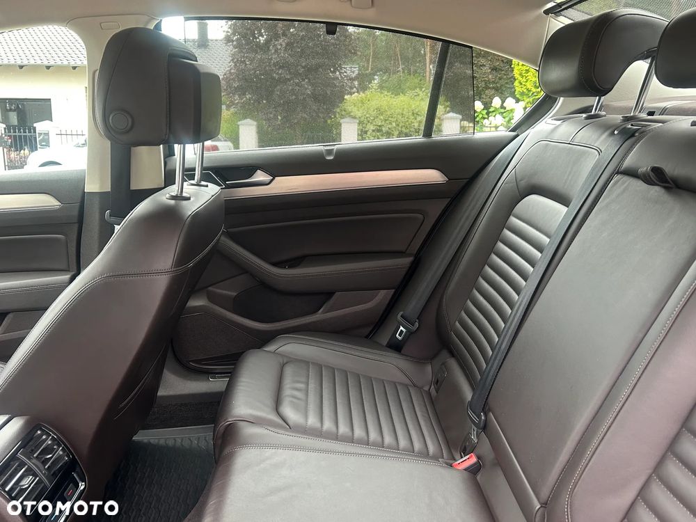 Volkswagen Passat 2.0 TDI BMT Highline DSG - 8