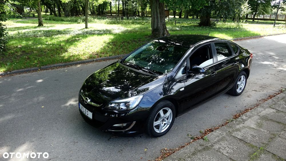 Opel Astra 1.4 Turbo Edition - 23