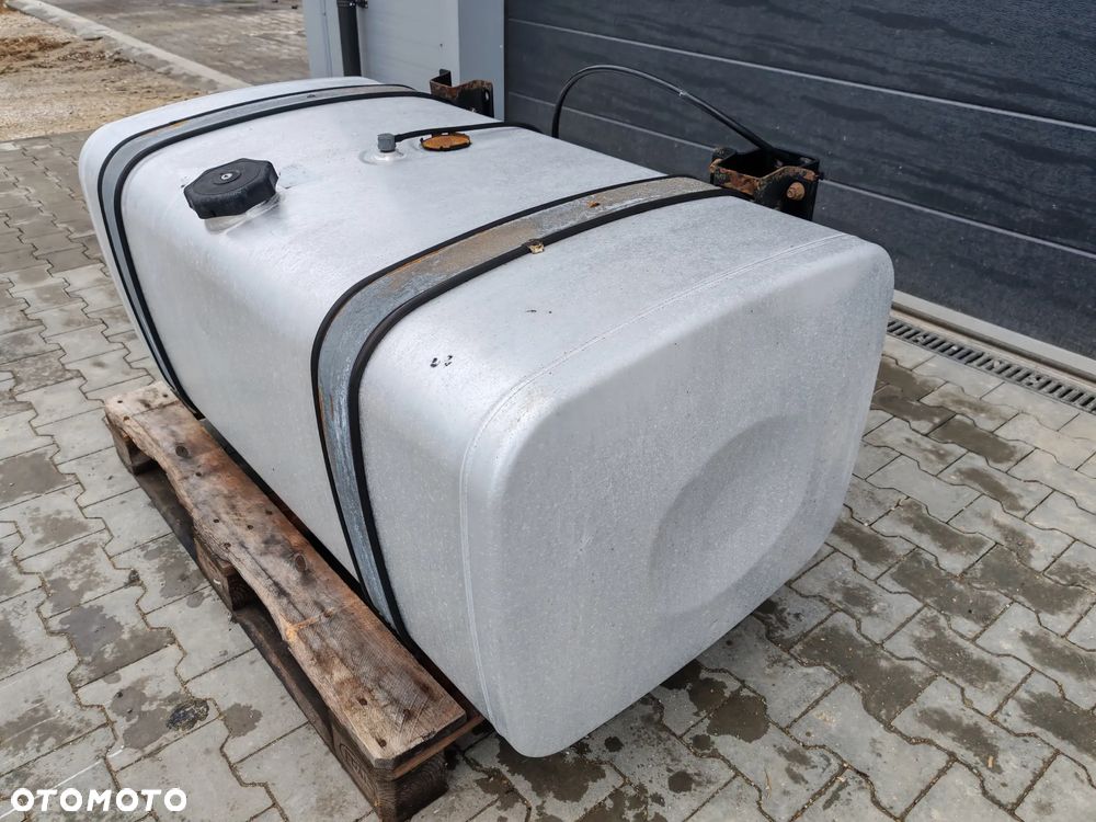 ZBIORNIK PALIWA MAN 480L 135CM KOMPLETNY - 3