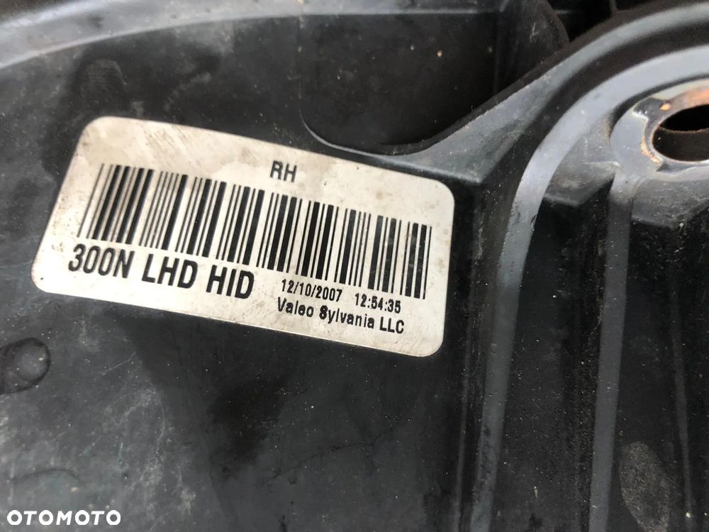 CHRYSLER 300 C 300C 04-10 LAMPA LAMPY XENON KSENON L+R KPL    CENA ZA 2 SZTUKI - 6