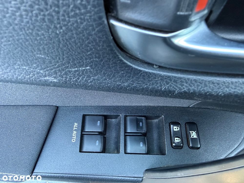 Toyota Corolla 1.6 Comfort - 19