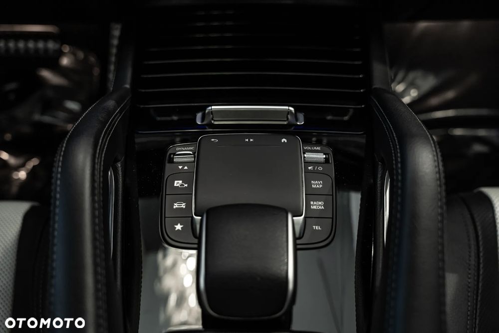 Mercedes-Benz GLE 400 d 4Matic 9G-TRONIC AMG Line - 29