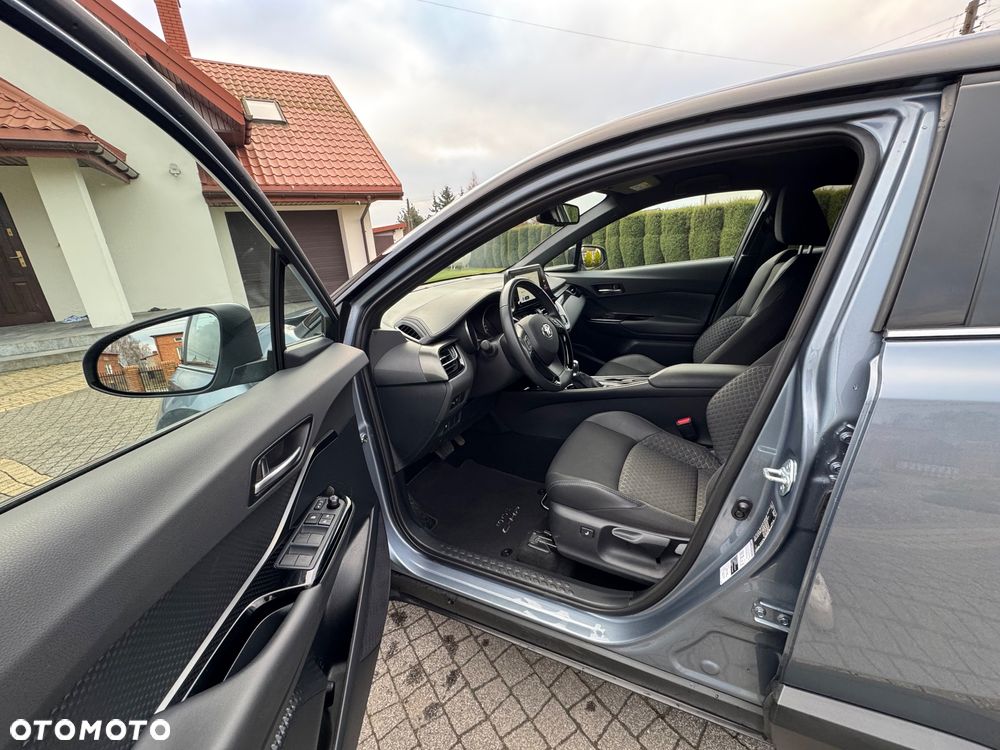 Toyota C-HR 1.8 Hybrid Executive - 11
