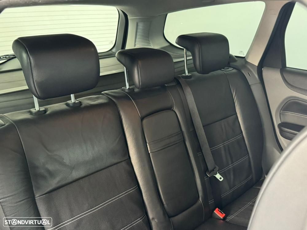 Ford Focus SW 1.6 TDCi Titanium - 17