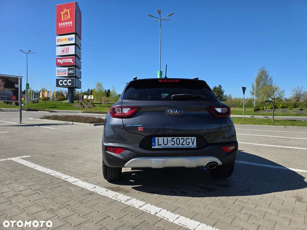 Kia Stonic 1.4 L - 5