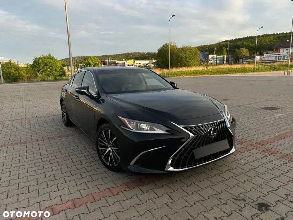 Lexus ES - 2
