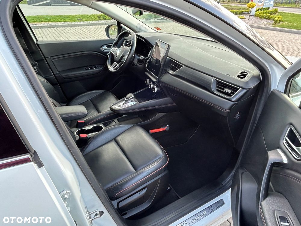 Renault Captur - 22