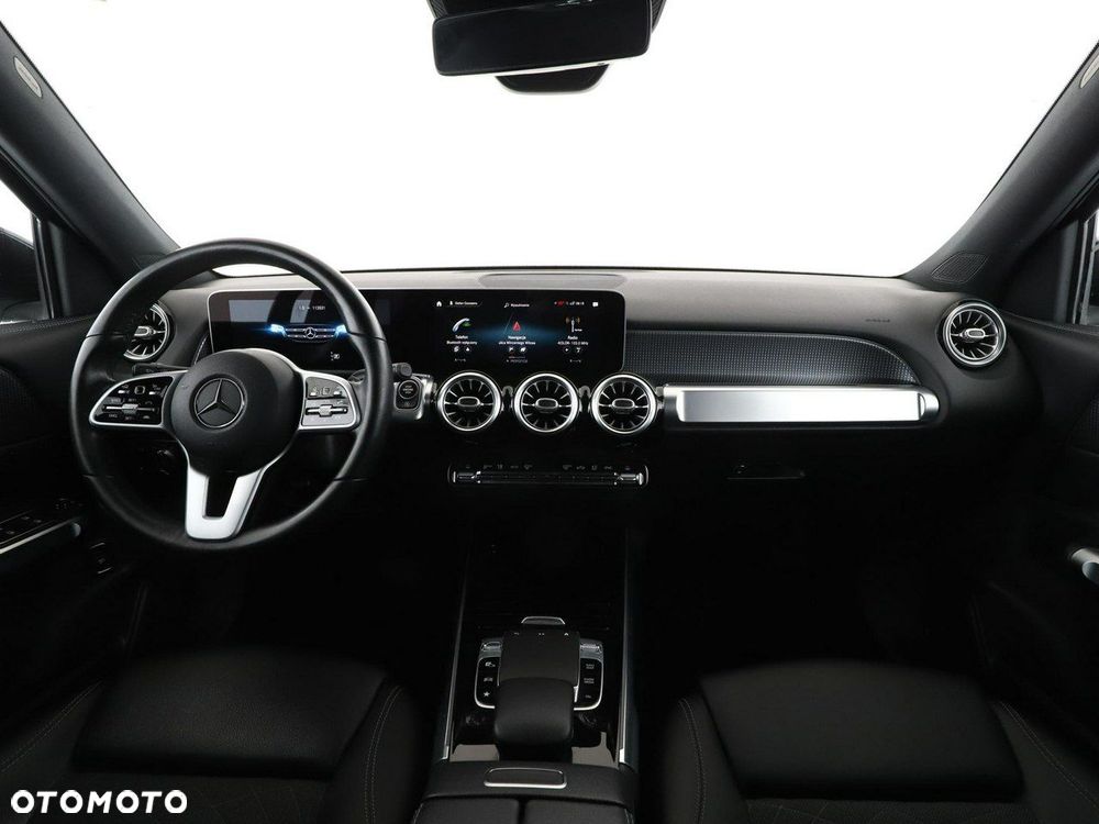 Mercedes-Benz GLB 200 d 8G-DCT Progressive - 16