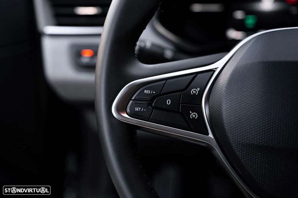 Renault Clio 1.0 TCe Evolution - 26