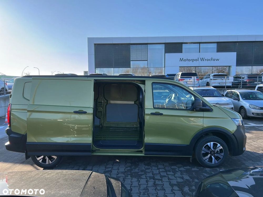 Volkswagen Transporter T7 Furgon PanAmericana/AUTOMAT 2,0 l TDI 150 KM r. o. 3500 mm - 9