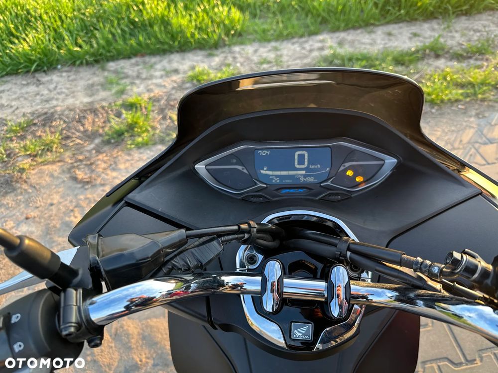 Honda PCX - 10