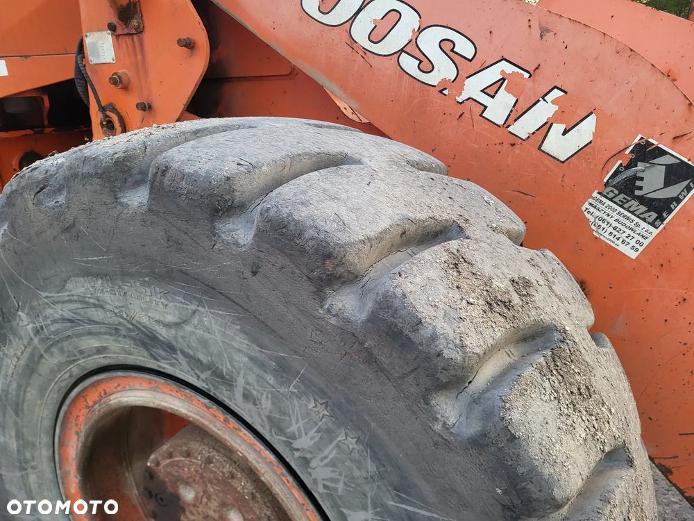 Doosan M250V - 6
