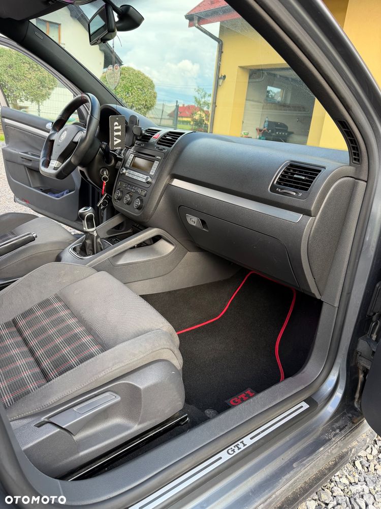 Volkswagen Golf 2.0 TSI GTI - 16