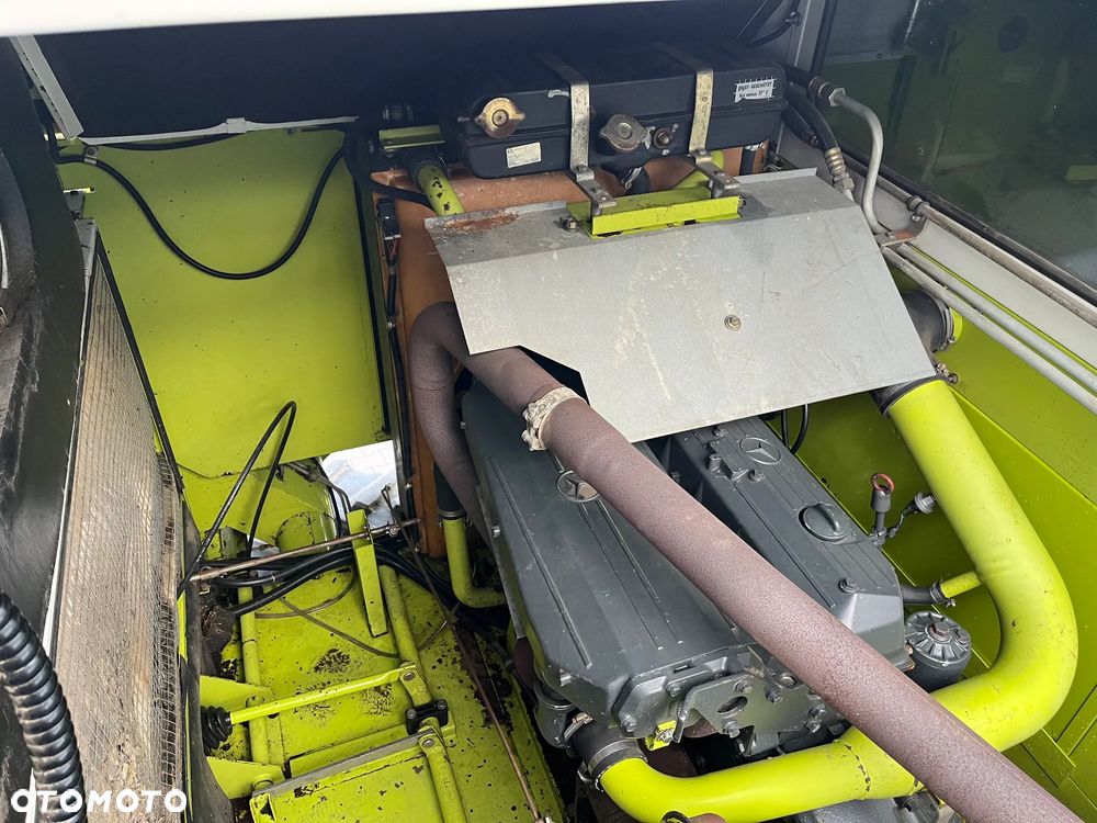 Claas Mega 204 II - 16