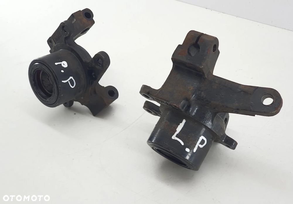 ZWROTNICA PRZOD TGB BLADE 250 - 1