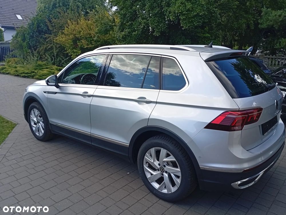 Volkswagen Tiguan 2.0 TDI SCR Elegance DSG - 4