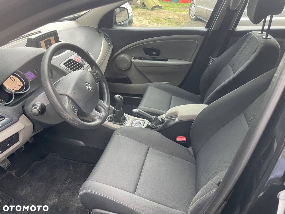 Renault Megane 1.6 16V 100 J'taime - 11