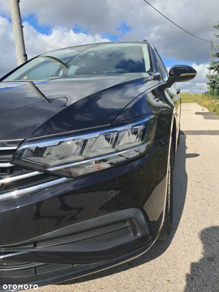 Volkswagen Passat 2.0 TDI EVO Elegance DSG - 8