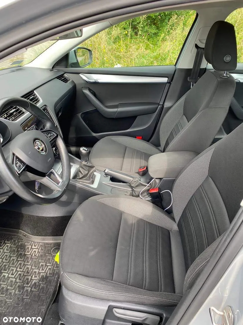 Skoda Octavia 2.0 TDI Ambition - 11
