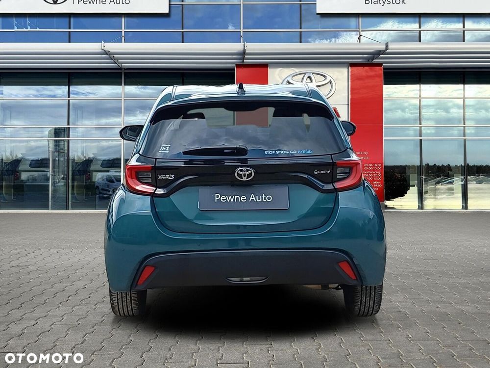 Toyota Yaris Hybrid 1.5 Style - 4