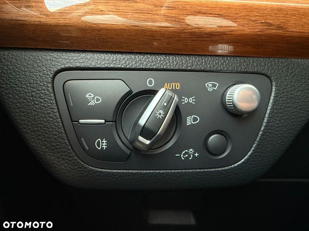 Audi Q5 45 TFSI quattro S tronic S line - 29