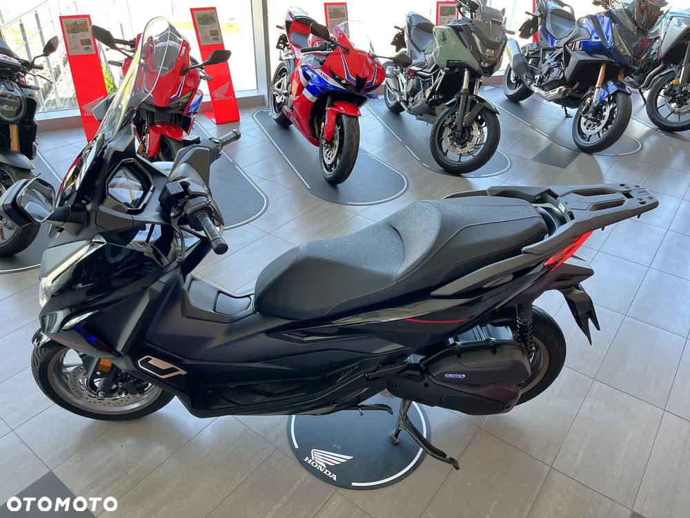 Honda NSS - 14