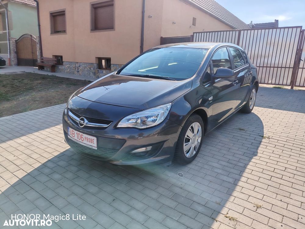 Opel Astra - 2