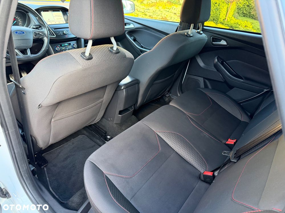 Ford Focus 1.0 EcoBoost ST-Line ASS - 16