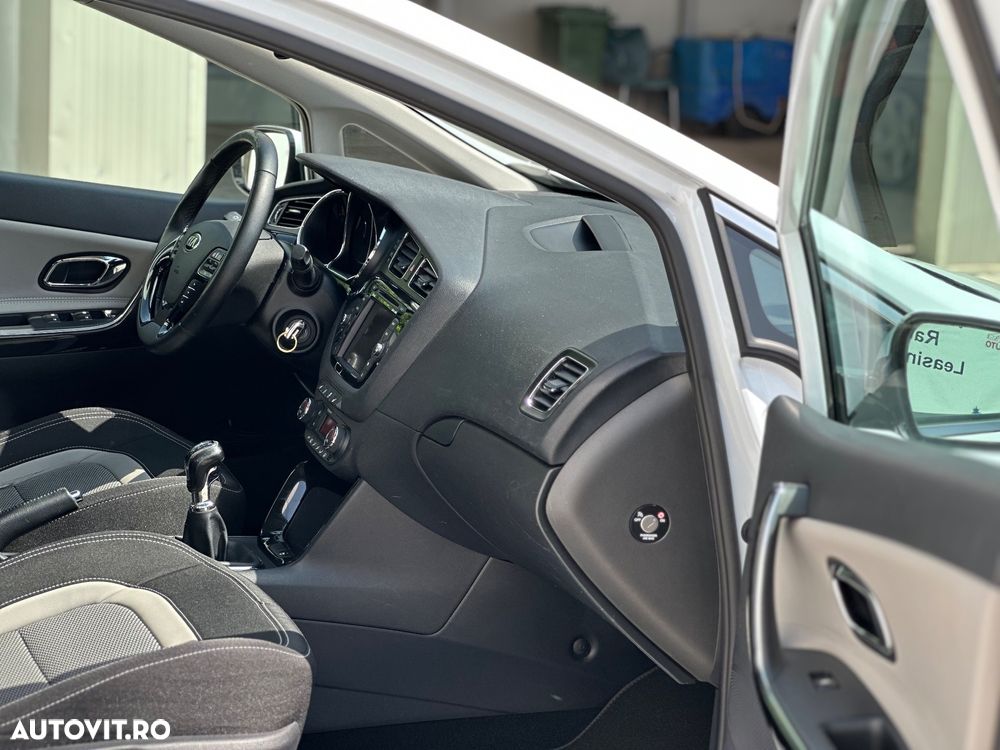 Kia Ceed 1.4 CRDi 90 Spirit - 17