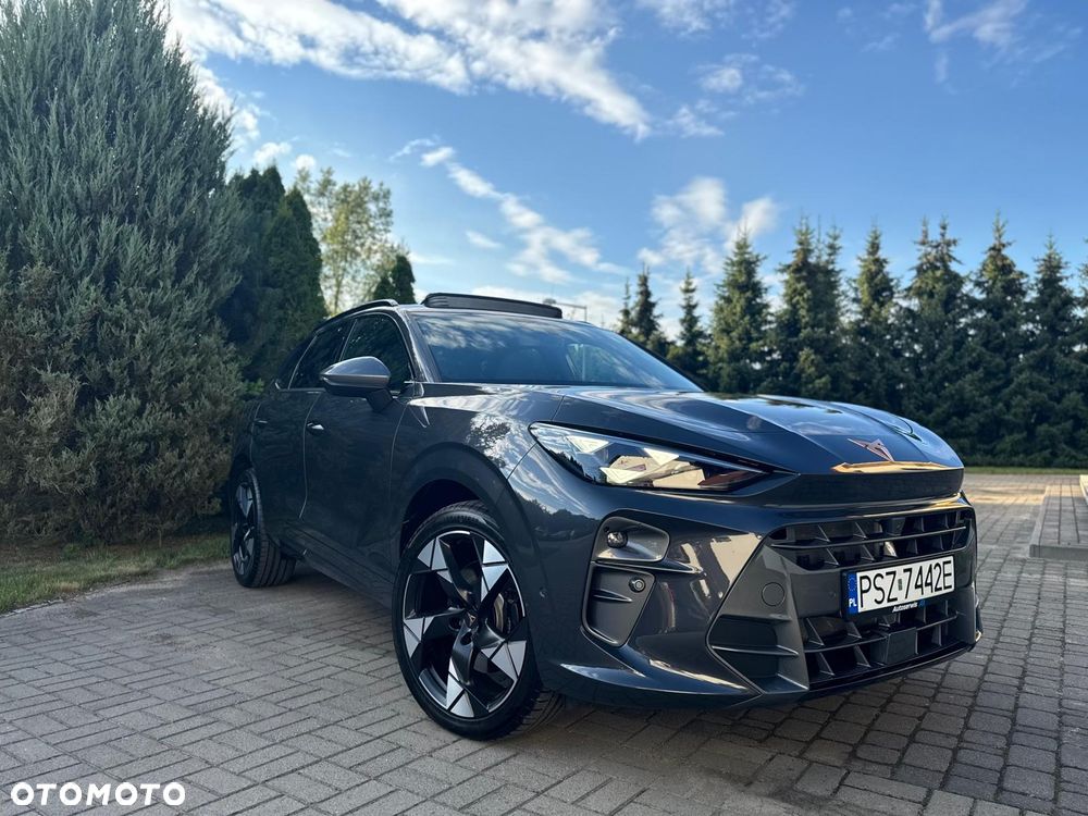 Cupra Terramar 1.5 e-Hybrid DSG VZ - 3