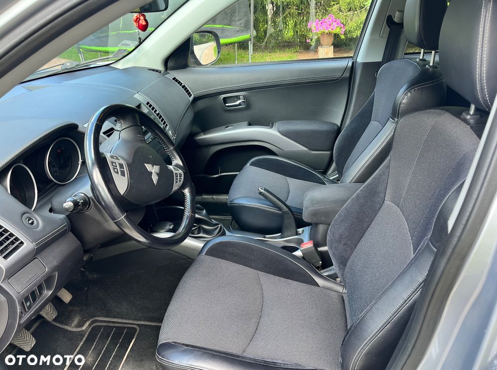 Mitsubishi Outlander 2.0 2WD - 9