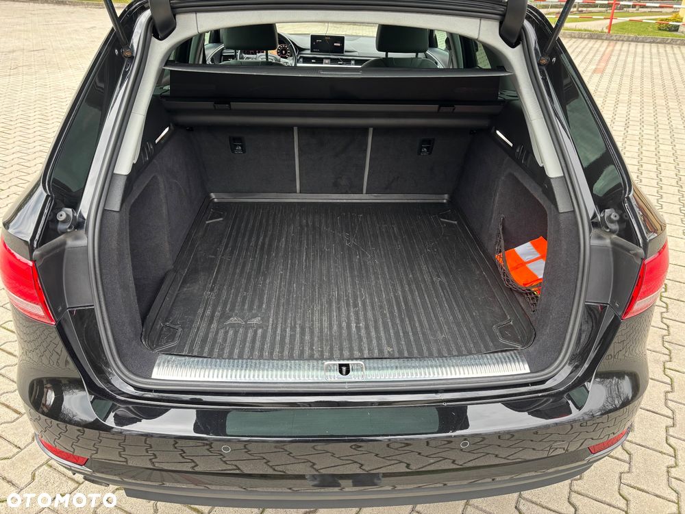 Audi A4 Avant 2.0 TDI - 26