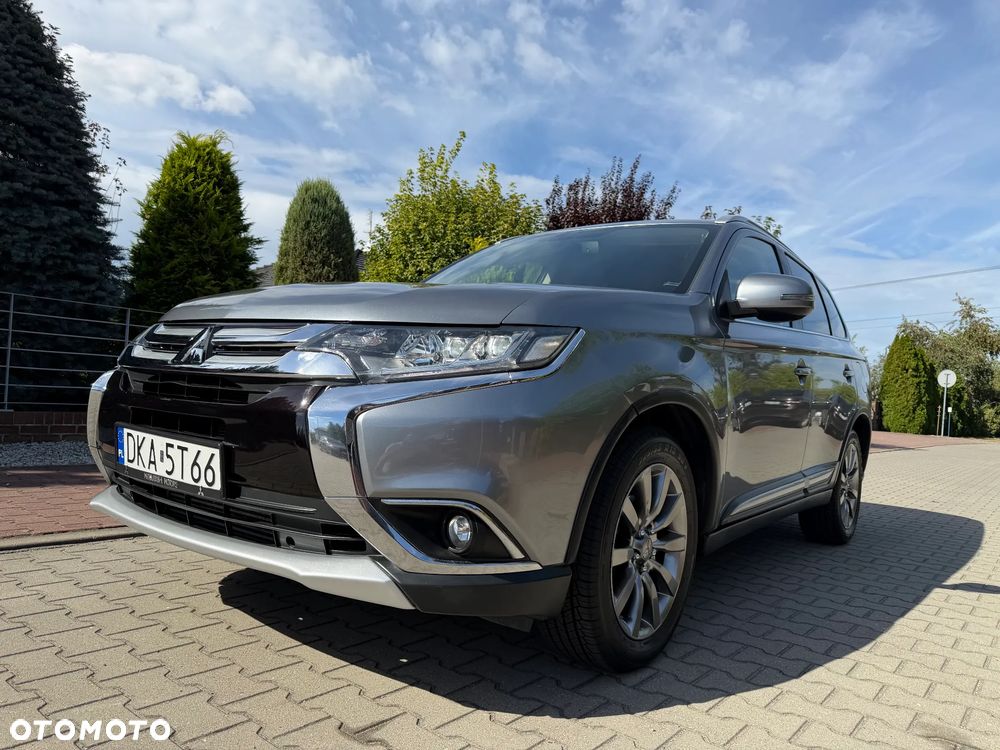 Mitsubishi Outlander - 18