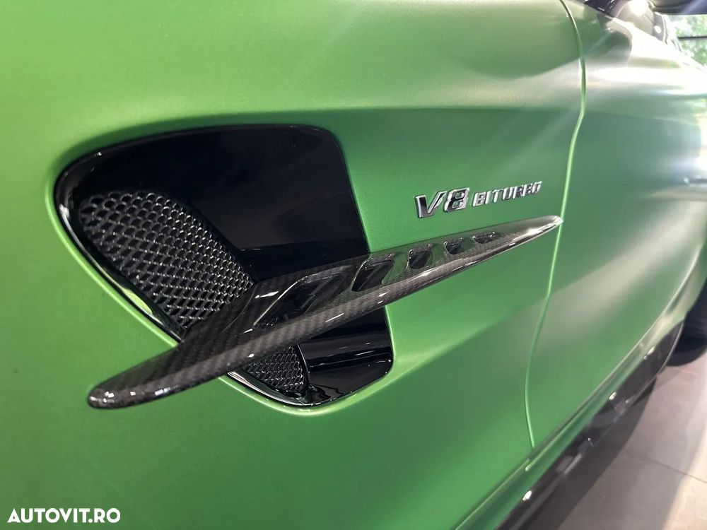 Mercedes-Benz AMG GT R Roadster - 19