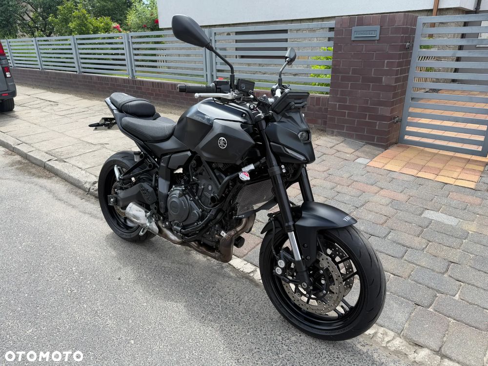 Yamaha MT - 6