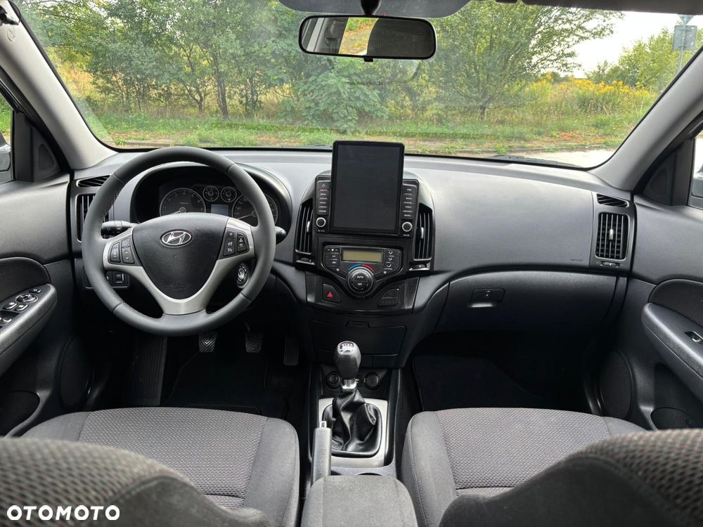 Hyundai i30 1.6 blue Comfort - 9