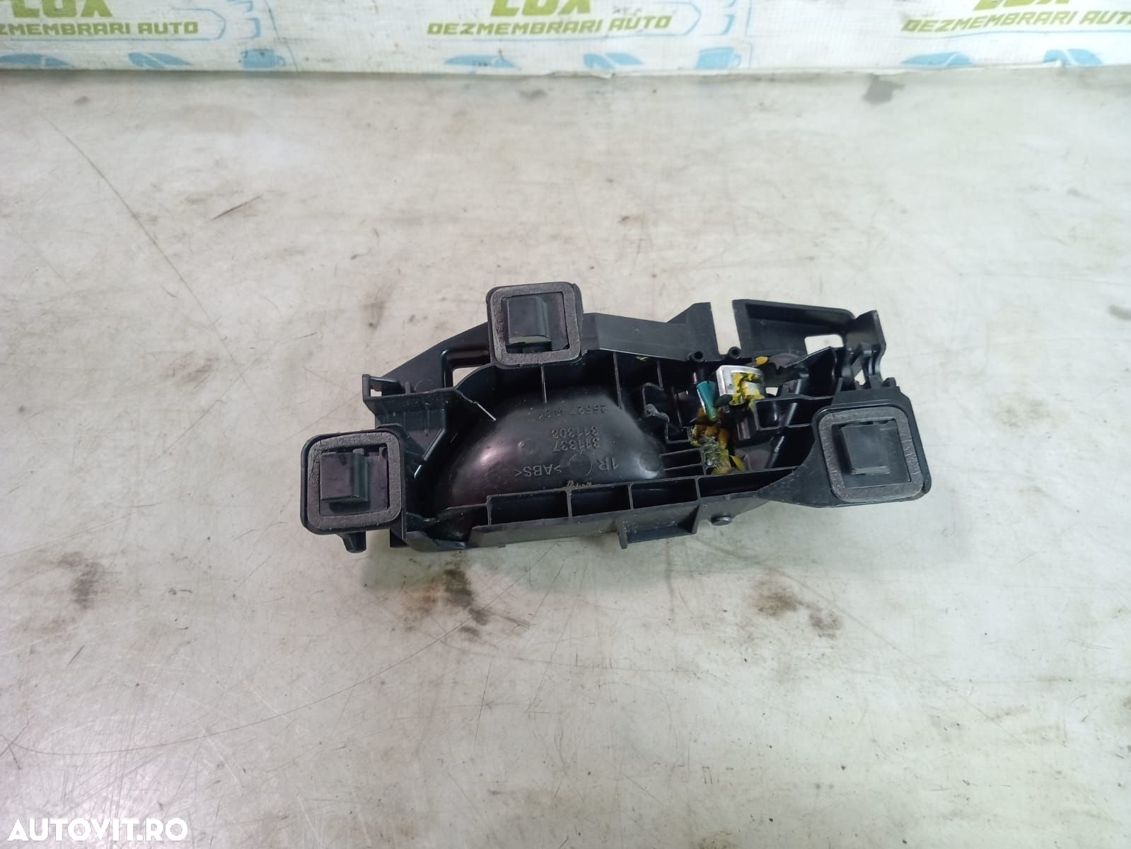 Maner interior dreapta spate 98000004vv Peugeot 308 T9 [2013 - 2017] - 2