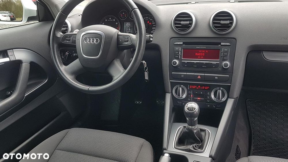 Audi A3 3-drzwiowe 1.4 TFSI Ambition - 14