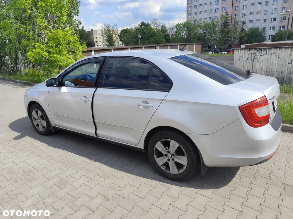 Skoda RAPID 1.6 TDI DPF Ambition - 7