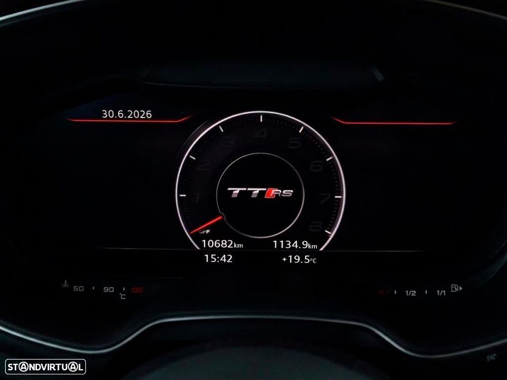 Audi TT RS Coupé - 8