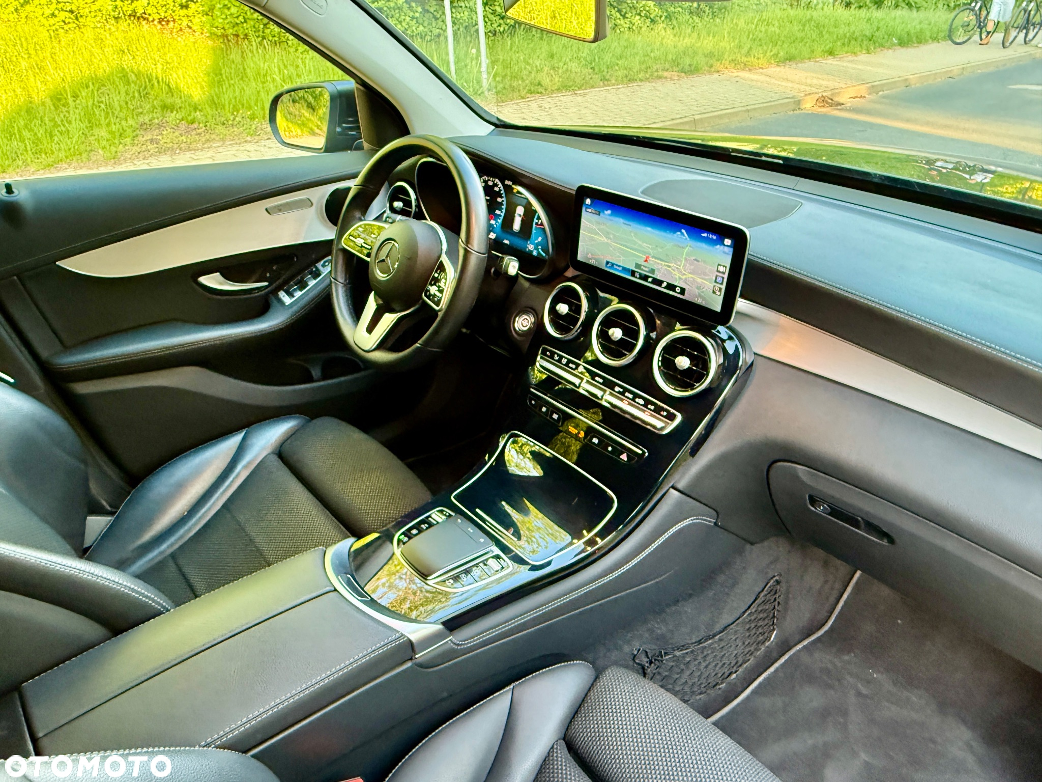 Mercedes-Benz GLC 220 d 4Matic 9G-TRONIC Exclusive - 5
