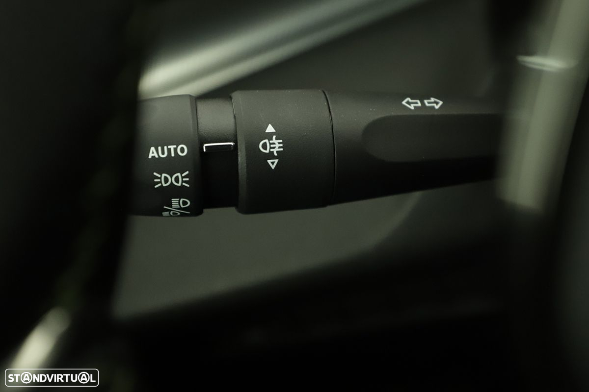 Peugeot 308 SW 1.2 PureTech GT EAT8 - 17