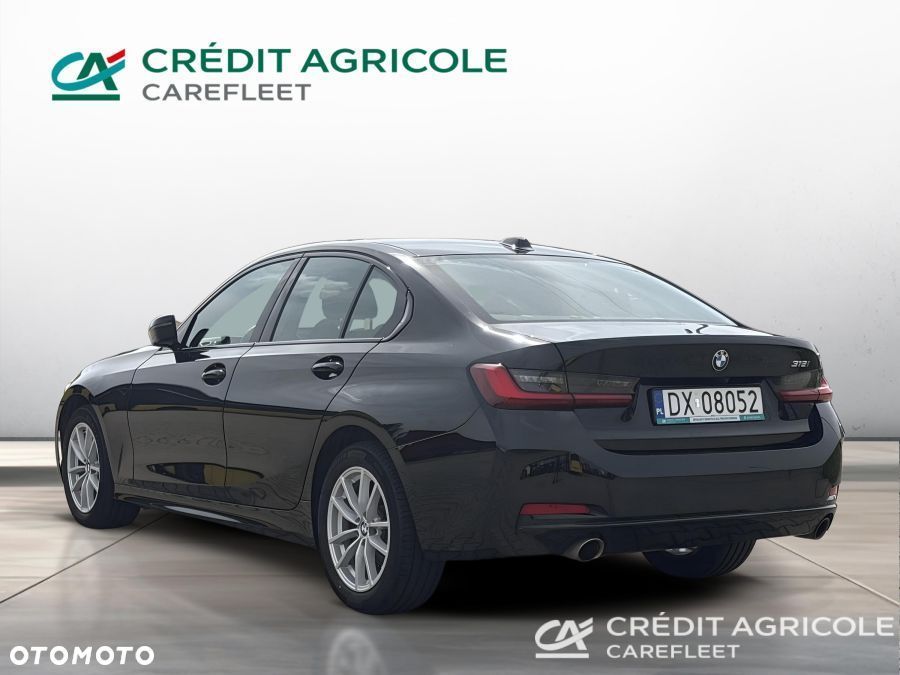 BMW Seria 3 318i - 4