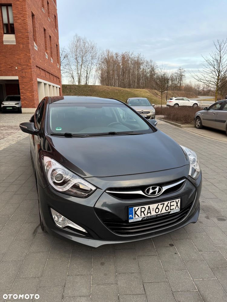 Hyundai i40 1.6 GDI Comfort + - 8