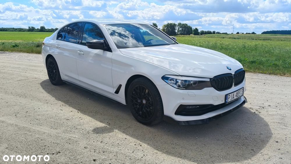 BMW Seria 5 520d xDrive Luxury Line sport - 14