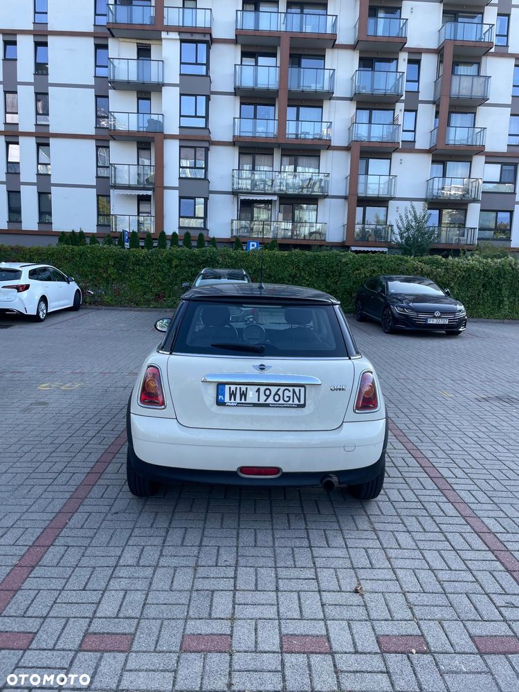 MINI ONE Standard - 6