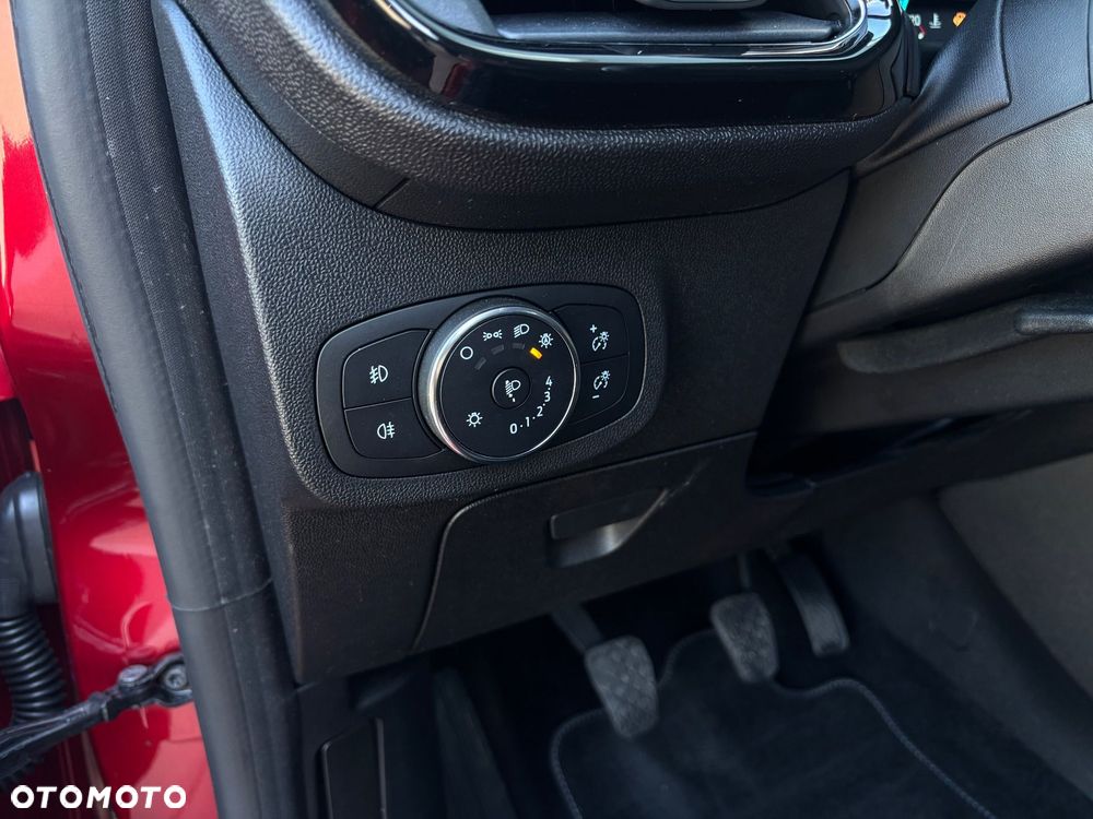 Ford Fiesta 1.1 S&S TITANIUM - 15